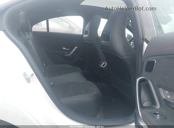 W1K5J4HB0RN472818 2024 MERCEDES-BENZ CLA-CLASS Белый Вид наклейки с VIN-кодом