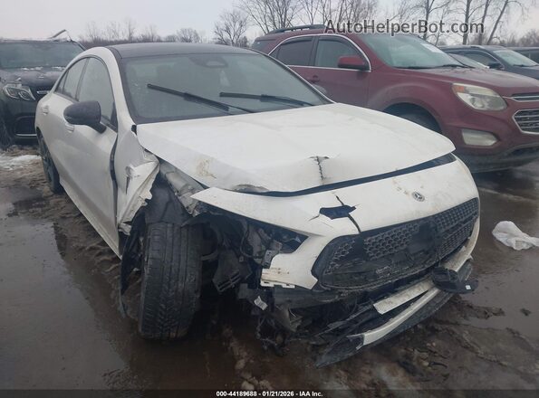 W1K5J4HB0RN472818 2024 MERCEDES-BENZ CLA-CLASS Белый Вид спереди