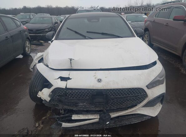 W1K5J4HB0RN472818 2024 MERCEDES-BENZ CLA-CLASS Белый Вид задней части салона