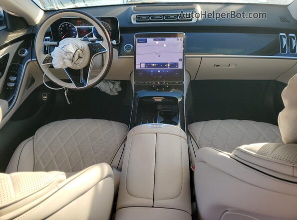 W1K6G6KB4RA274998 2024 MERCEDES-BENZ S Silver Առջևի վահանակի տեսք