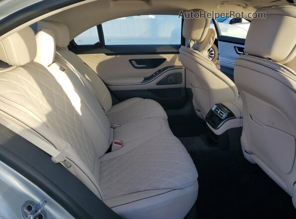 W1K6G6KB4RA274998 2024 MERCEDES-BENZ S Silver Հետևի նստատեղերի տեսք