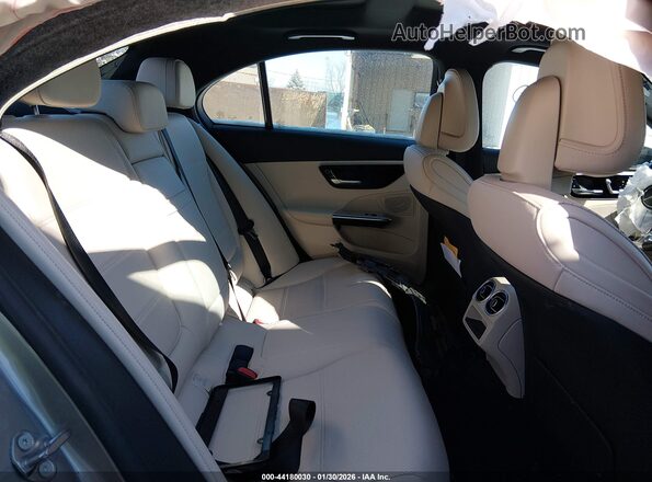 W1KAF4GB2NR059996 2022 MERCEDES-BENZ C-CLASS Gray Widok naklejki z numerem VIN