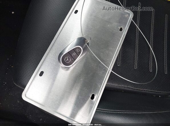 W1KAF4GB6PR107762 2023 MERCEDES-BENZ C-CLASS Gray Առջևի վահանակի տեսք