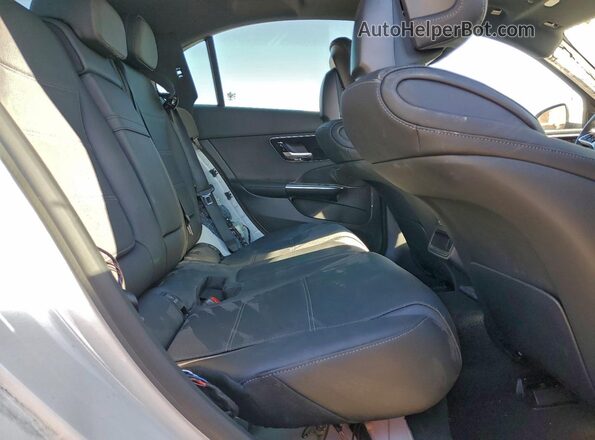 W1KAF4GB7PR084539 2023 MERCEDES-BENZ C Белый Вид задних сидений