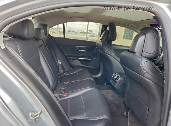 W1KAF4GB9PR069573 2023 MERCEDES-BENZ C Серебряный 
