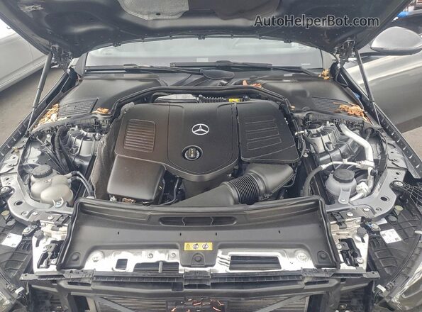 W1KAF4GB9PR100935 2023 MERCEDES-BENZ C Gray Vista interior trasera