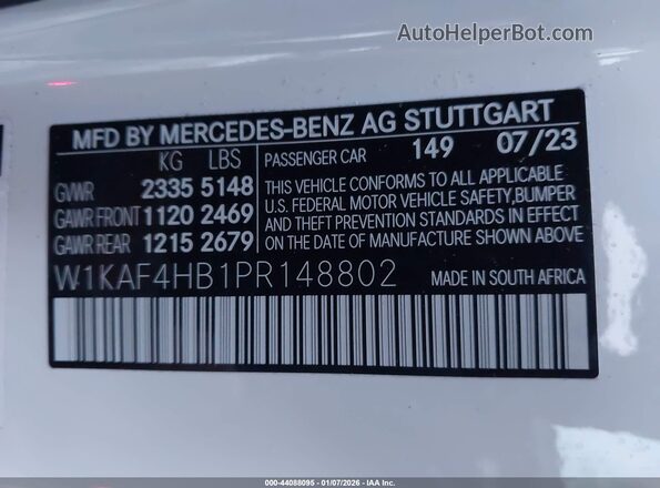 W1KAF4HB1PR148802 2023 MERCEDES-BENZ C-CLASS White Widok komory silnika