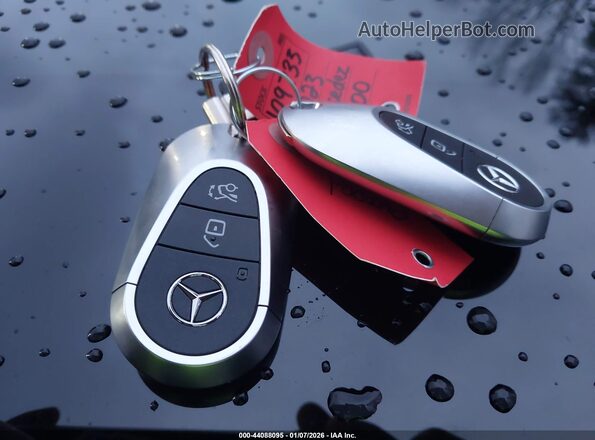 W1KAF4HB1PR148802 2023 MERCEDES-BENZ C-CLASS White Widok deski rozdzielczej