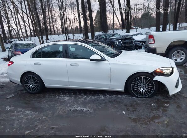 W1KAF4HB1PR148802 2023 MERCEDES-BENZ C-CLASS White Widok wnętrza z tyłu