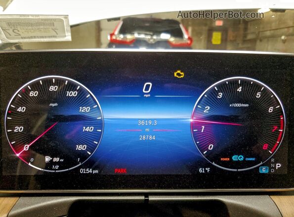 W1KAF4HB4NR016775 2022 MERCEDES-BENZ C Белый Вид щитка приборов