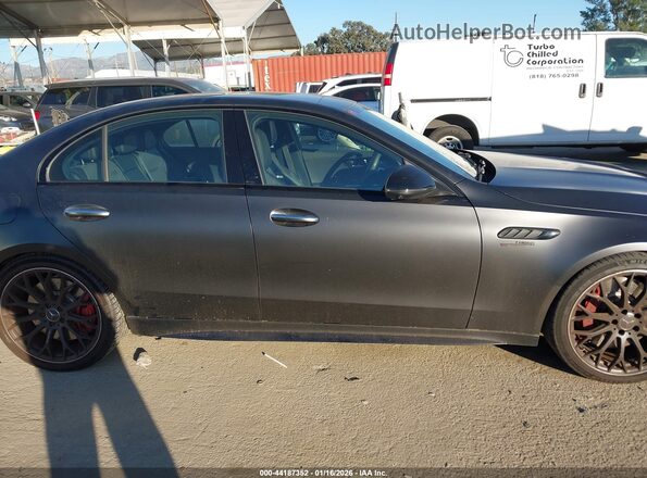 W1KAF8AB7RR236418 2024 MERCEDES-BENZ AMG C 63 Black სალონის 360-გრადუსიანი ხედი