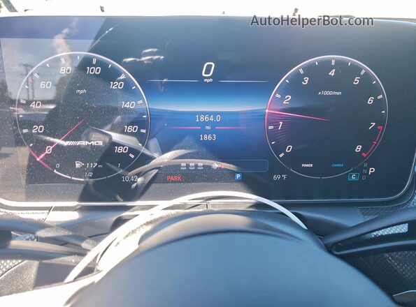 W1KAF8HB8SR284814 2025 MERCEDES-BENZ C Black ხელსაწყოთა პანელის ხედი