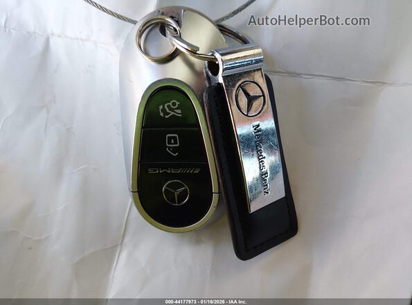 W1KAF8HBXPR115496 2023 MERCEDES-BENZ AMG C 43 Black წინა პანელის ხედი