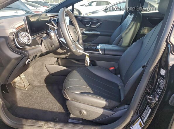 W1KEG1CB1PF025345 2023 MERCEDES-BENZ EQE Black Vista interior delantera