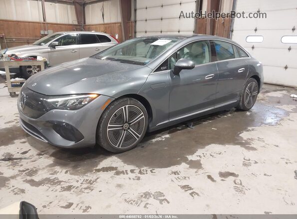 W1KEG2CB5PF014936 2023 MERCEDES-BENZ EQE 500 Gray Vista tres cuartos delantera izquierda
