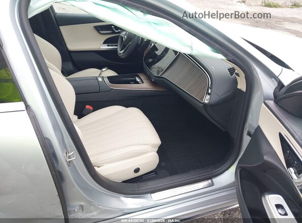 W1KLF4HB0RA046661 2024 MERCEDES-BENZ E-CLASS Silver წინა სალონის ხედი
