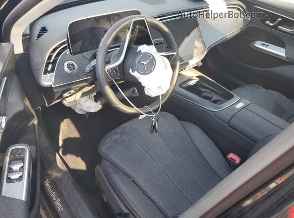 W1KLF4HB0SA119422 2025 MERCEDES-BENZ E Black Dashboard view