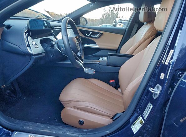 W1KLF4HB1SA171433 2025 MERCEDES-BENZ E Blue წინა სალონის ხედი