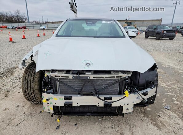 W1KLF6BB4SA173021 2025 MERCEDES-BENZ E White 
