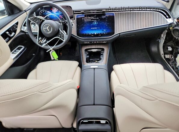 W1KLF6BB4SA173021 2025 MERCEDES-BENZ E White 