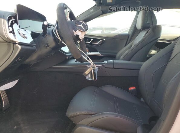 W1KLF6DB3SA171600 2025 MERCEDES-BENZ E White Front interior view