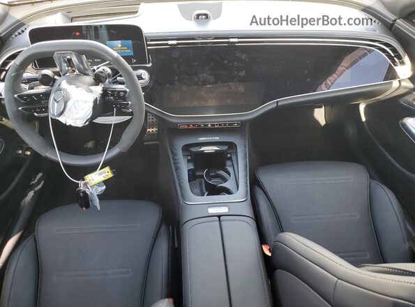 W1KLF6DB3SA171600 2025 MERCEDES-BENZ E White Dashboard view