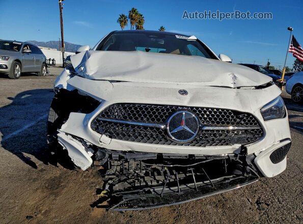 W1KMJ4HB6RF043849 2024 MERCEDES-BENZ CLE White Widok z przodu