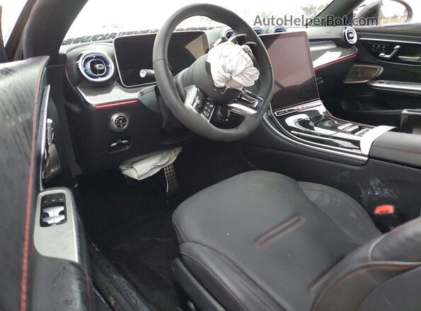 W1KMK6CB1SF058152 2025 MERCEDES-BENZ CLE Black Vista del salpicadero
