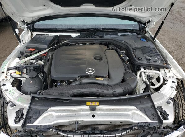 W1KWF8EB6MR621588 2021 MERCEDES-BENZ C White Rear interior view