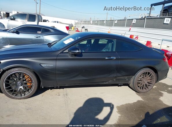 W1KWJ8HB8PG125038 2023 MERCEDES-BENZ AMG C 63 Black 