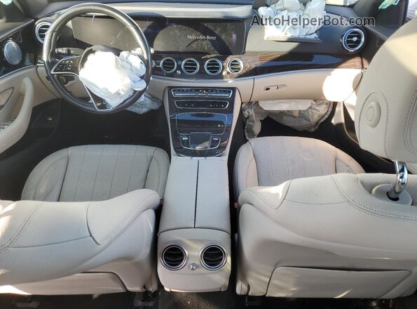 W1KZF5KB8MA886320 2021 MERCEDES-BENZ E Белый Вид панели приборов