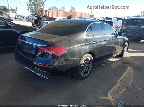 W1KZF8DB0NB080398 2022 MERCEDES-BENZ E-CLASS Черный Задняя правая четверть