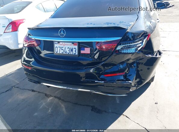 W1KZF8DB1NB027550 2022 MERCEDES-BENZ E-CLASS Черный 