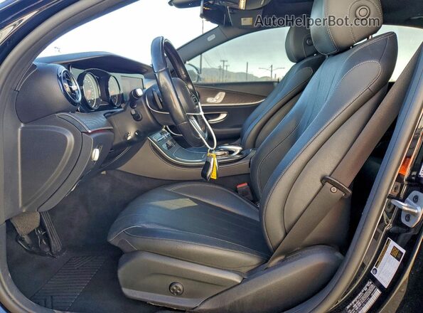 W1KZF8DB4LA815158 2020 MERCEDES-BENZ E Black Սալոնի դիմացի տեսք