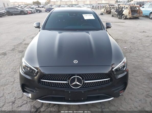 W1KZF8DB4NB095003 2022 MERCEDES-BENZ E-CLASS Black ხელსაწყოთა პანელის ხედი