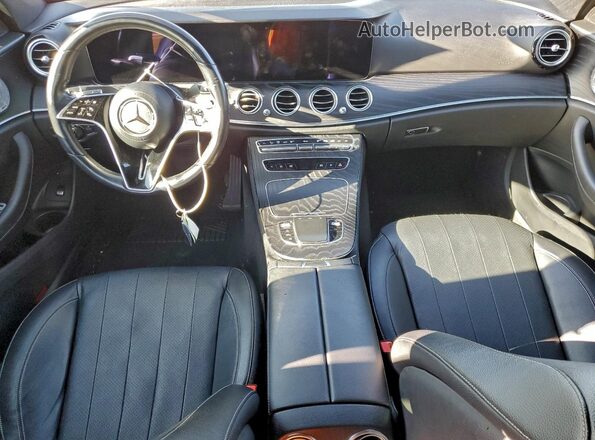 W1KZF8DB7MA907673 2021 MERCEDES-BENZ E Black Առջևի վահանակի տեսք