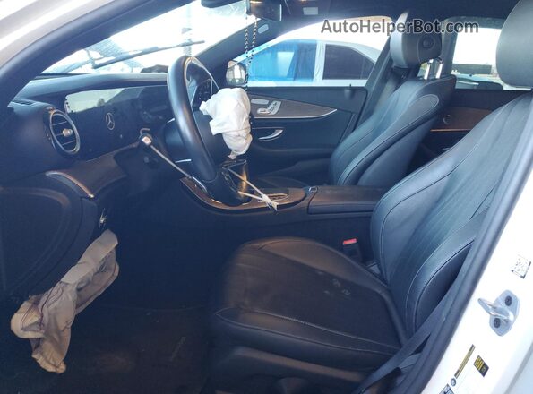 W1KZF8DB7MA939779 2021 MERCEDES-BENZ E Белый Вид салона спереди