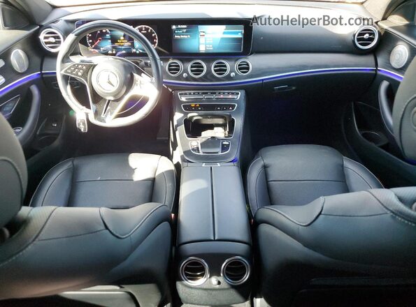 W1KZF8DB9NB071747 2022 MERCEDES-BENZ E Gray Dashboard view