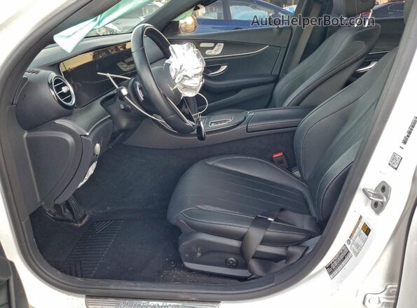 W1KZF8DBXMB004475 2021 MERCEDES-BENZ E White Вид салону спереду
