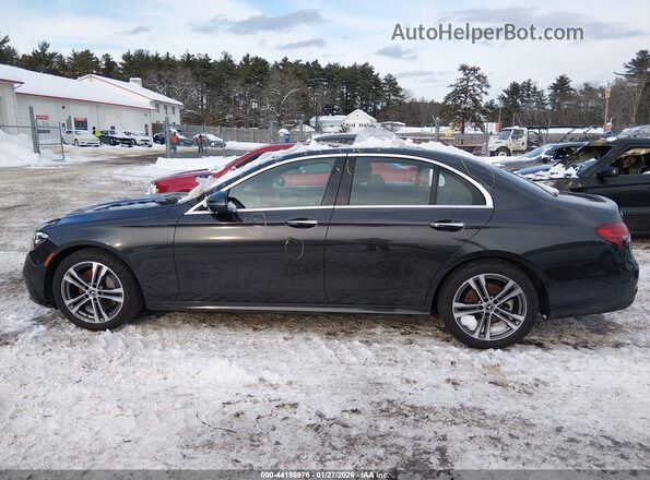 W1KZF8EB0PB189588 2023 MERCEDES-BENZ E-CLASS Black Widok wnętrza 360 stopni