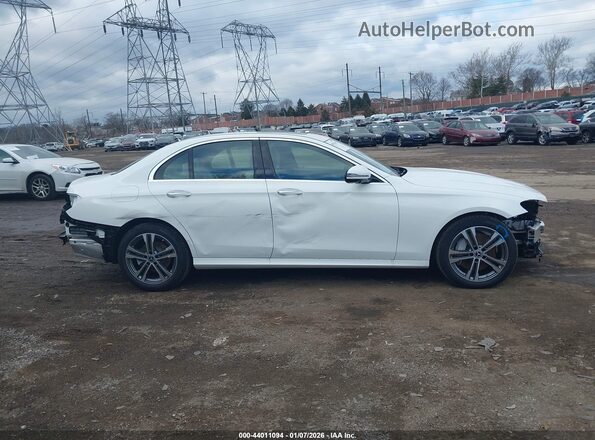 W1KZF8EB2PB185820 2023 MERCEDES-BENZ E-CLASS Белый Панорамный вид салона 360°