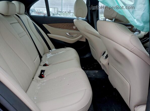 W1KZF8EB8NB055781 2022 MERCEDES-BENZ E Синий Вид задних сидений