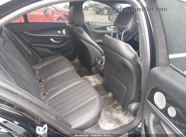 W1KZF8EB9NB038231 2022 MERCEDES-BENZ E-CLASS Black Vista de la etiqueta del VIN