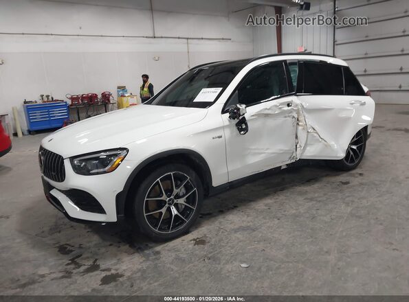 W1N0G6EB4NV360254 2022 MERCEDES-BENZ AMG GLC 43 White წინა მარცხენა ხედი სამი მეოთხედიდან