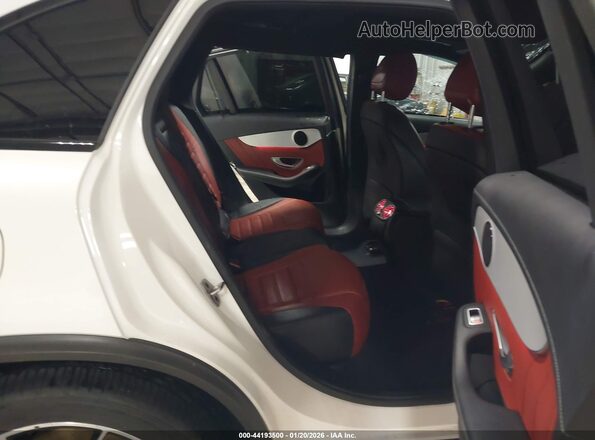 W1N0G6EB4NV360254 2022 MERCEDES-BENZ AMG GLC 43 White VIN კოდის სტიკერის ხედი