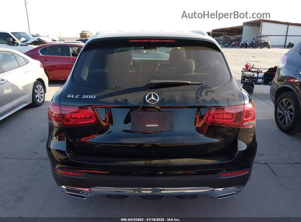 W1N0G8DB0NG078825 2022 MERCEDES-BENZ GLC 300 Black 