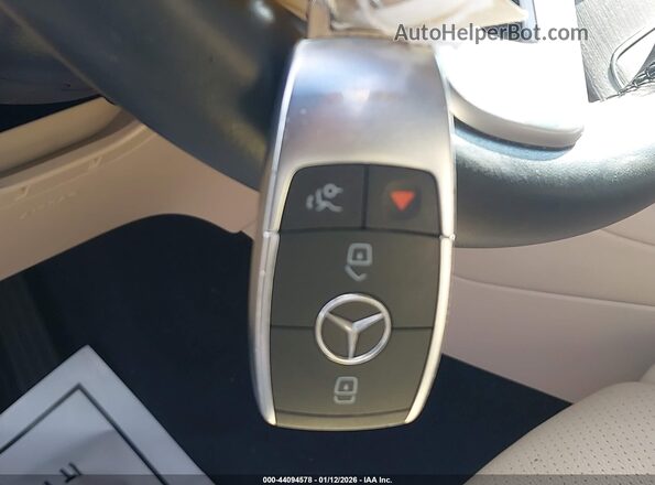 W1N0G8DB2NG111680 2022 MERCEDES-BENZ GLC 300 White Առջևի վահանակի տեսք