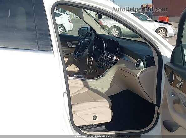 W1N0G8DB2NG111680 2022 MERCEDES-BENZ GLC 300 White Սալոնի դիմացի տեսք