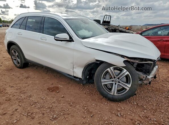 W1N0G8DB7LF830698 2020 MERCEDES-BENZ GLC-CLASS Белый Передняя правая четверть
