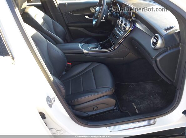 W1N0G8EB2MF874995 2021 MERCEDES-BENZ GLC 300 White წინა სალონის ხედი